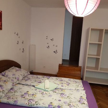 Apartamento Apartament Ultracentral Sibiu Exterior foto